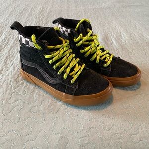 Boys high-top Vans MTE